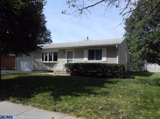 251 Sycamore Dr, Lincoln, NE 68510