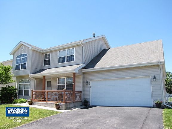 2nd image of 907 Laurel Dr