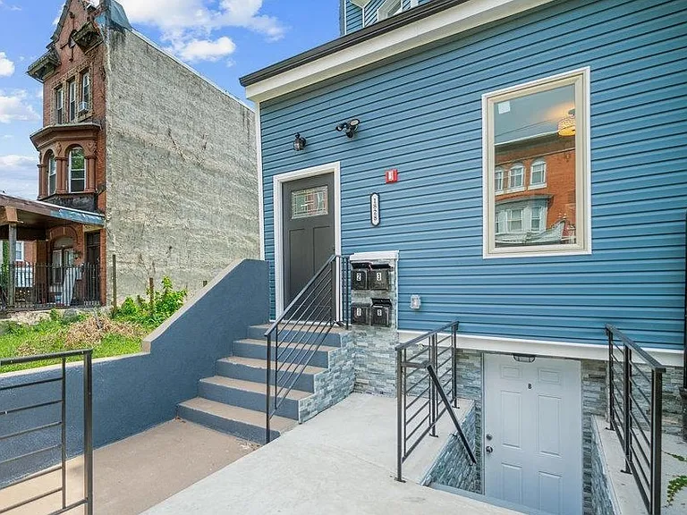 1828 W Venango St #1 — Photo 2