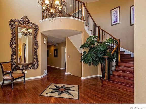 Magnificent formal entry