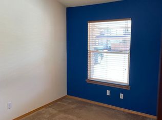 5413 Gold Rush Dr NW, Albuquerque, NM 87120
