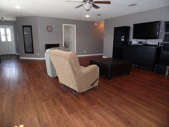 3rd image of 4304 N County Road 1284