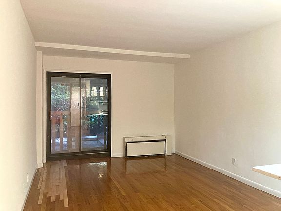 4th image of 155 E 88th St APT Gg