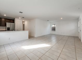 14008 Earlham St, Pilot Point, TX 76258