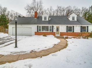 351 Forest Hills Rd, Springfield, MA 01128