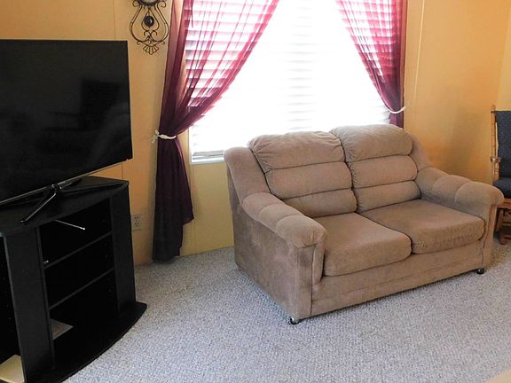4th image of 9540 Cypress Lakes Dr