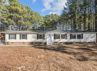 102 Foxtree Ct, Benson, NC 27504
