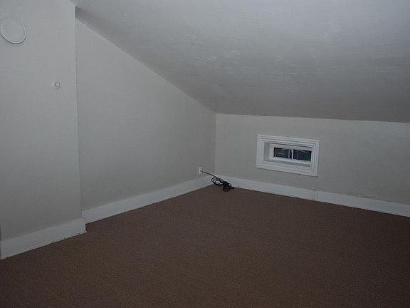 5th image of 2433 Ohio Ave #1