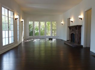 2074 Glencoe Way, Los Angeles, CA 90068