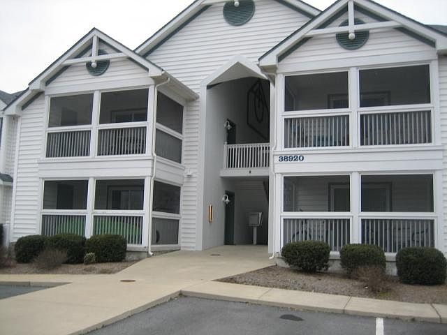 1st image of 38920 Upland Ct Unit 4