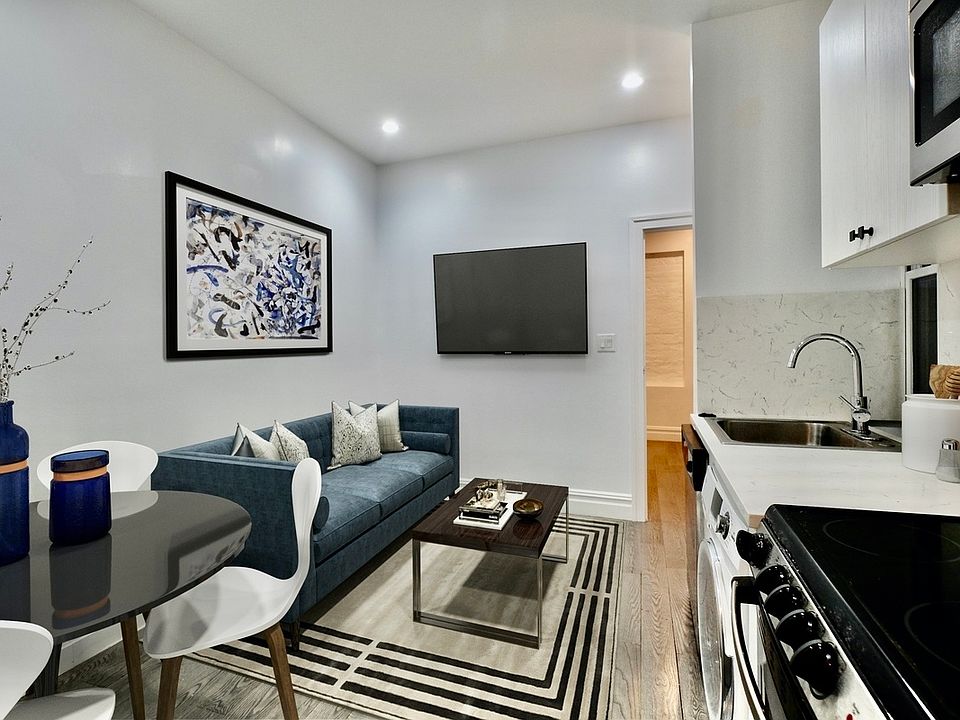 1st image of 826 9th Ave #3R