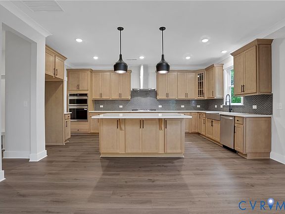 4th image of 3912 Jett Ct