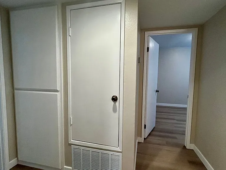 10782 Walnut Street — Photo 16