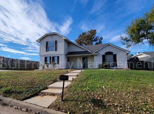 4720 Mandalay Dr, Arlington, TX 76016