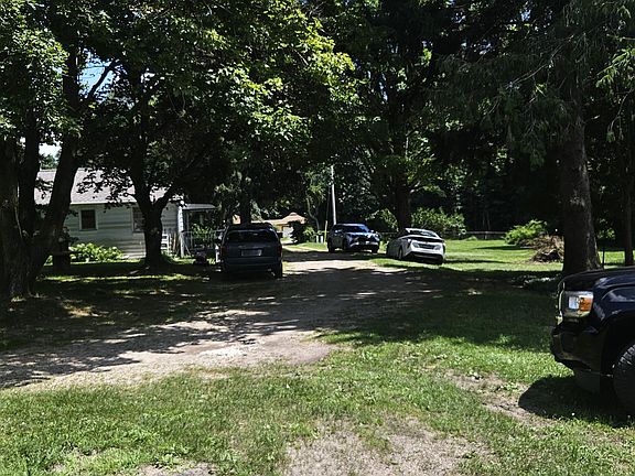 5th image of 2335 N 33rd St