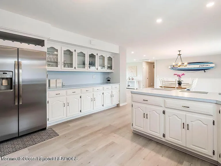 425 Atlantic Ave — Photo 16