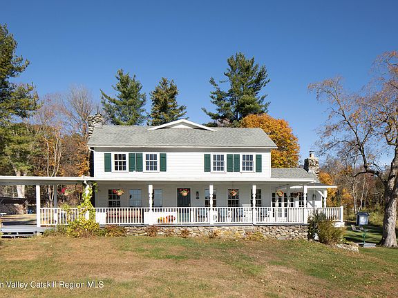 4th image of 321 Tompkins Road