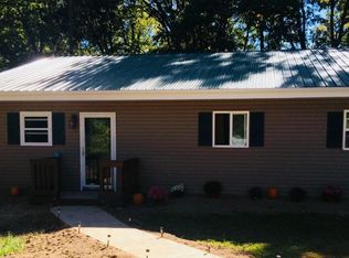 1452 Macedonia Rd, Pomona, IL 62975