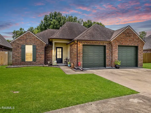 103 Bluebonnet Dr, Lafayette, LA 70508