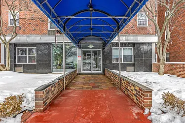 2580 Ocean Parkway, #3P