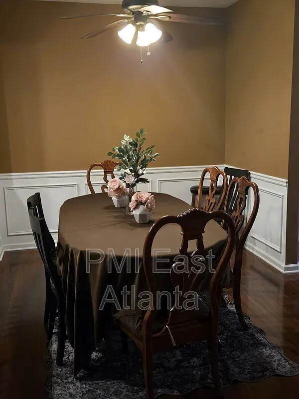4 bed, 3.5 bath, 2249 sqft, $2,750 — Photo 3
