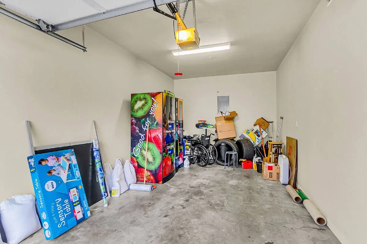 4668 Palm View Circle in North Charleston, SC 29418 — Photo 3