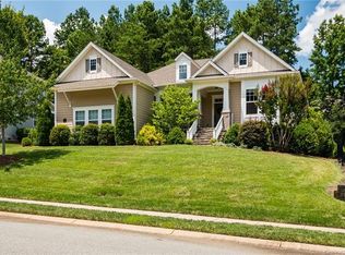 445 Woodward Ridge Dr, Mount Holly, NC 28120