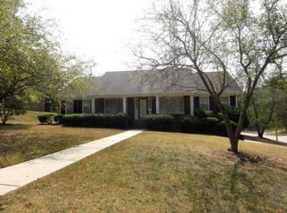 1415 Fernwood Dr, High Point, NC 27262