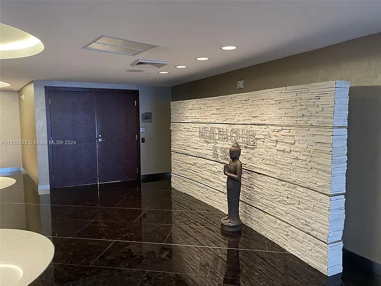 17001 Collins Ave #3008 — Photo 32