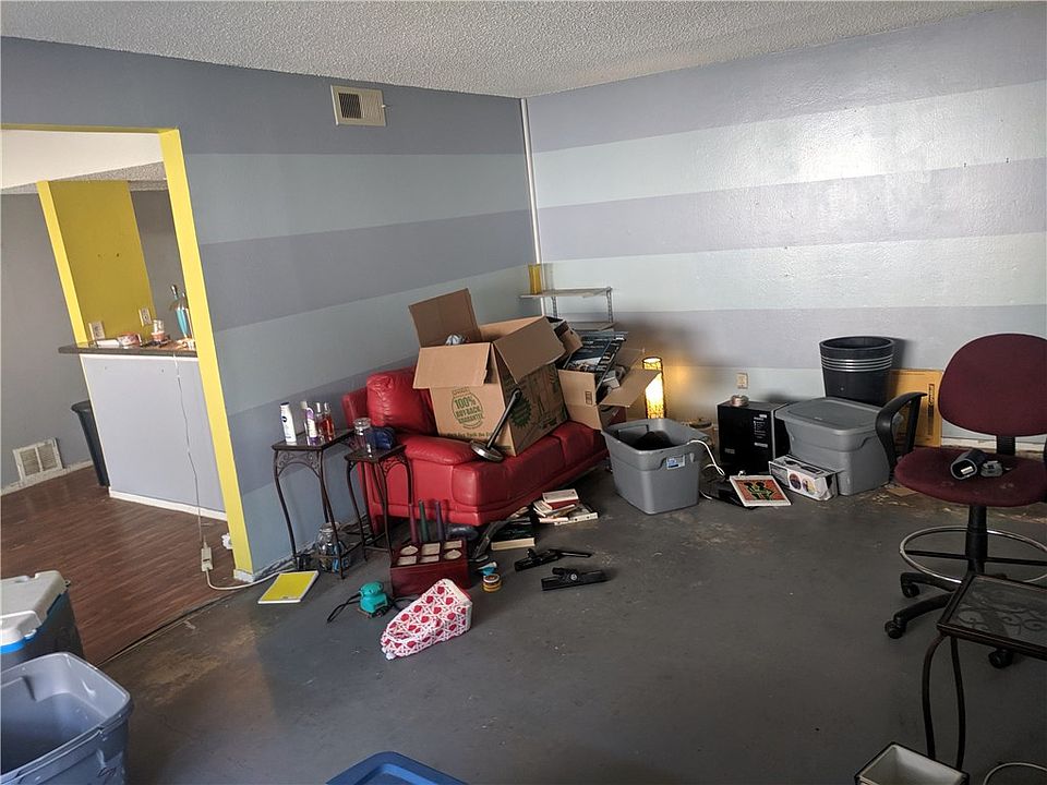 1st image of 2124 Burton Dr APT 103