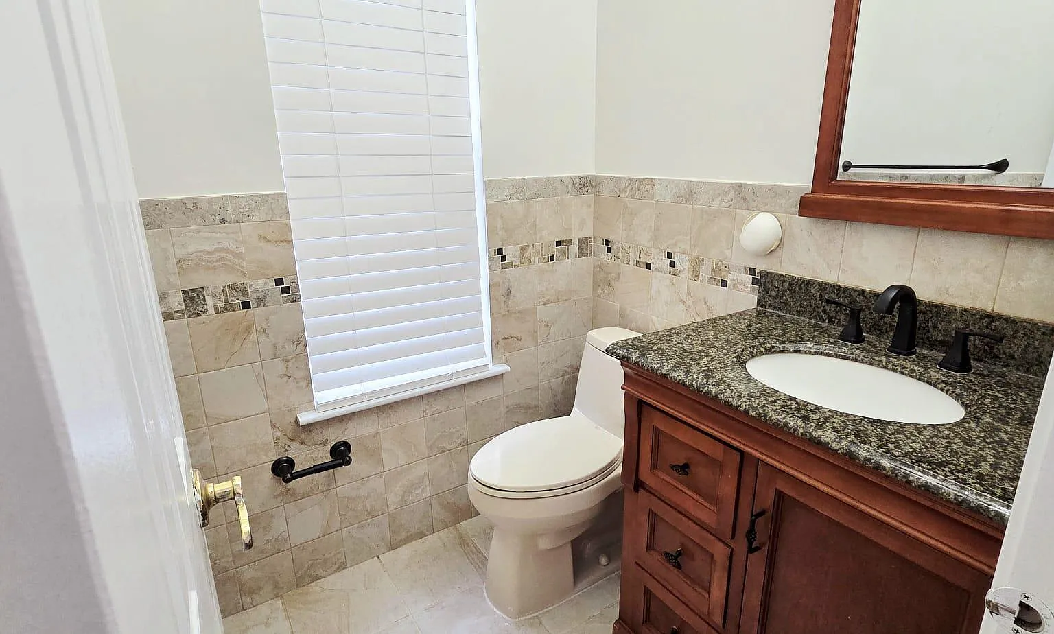 3 bed, 2.5 bath, 1878 sqft, $3,500 — Photo 4