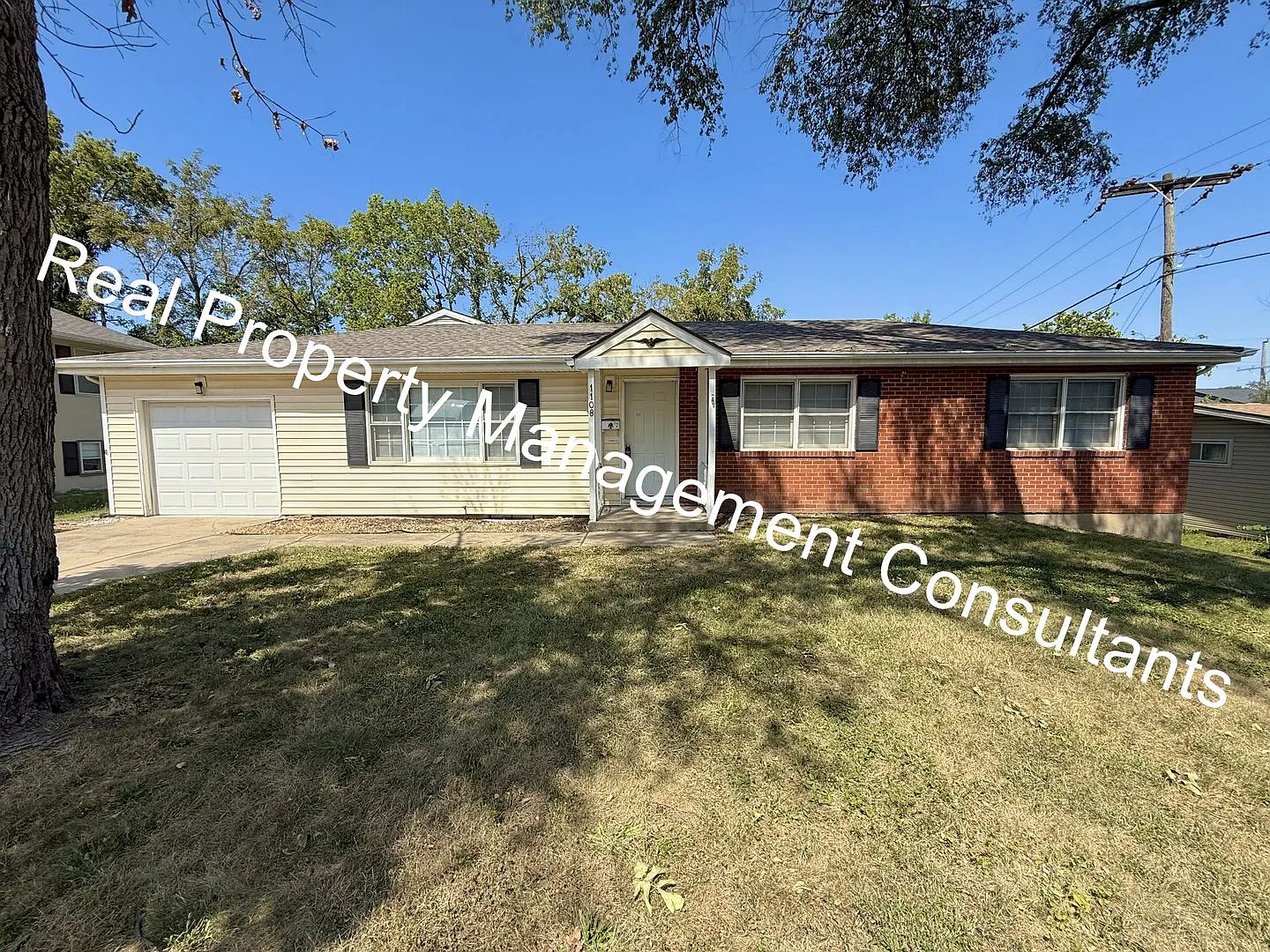 4 Bedroom 2.5 Bath Ranch home now available in Olathe! — Photo 2