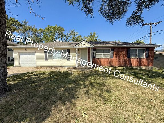 2nd image of 1108 W Elm St