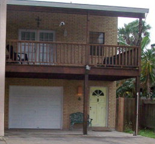 2nd image of 125 E Mesquite St #A