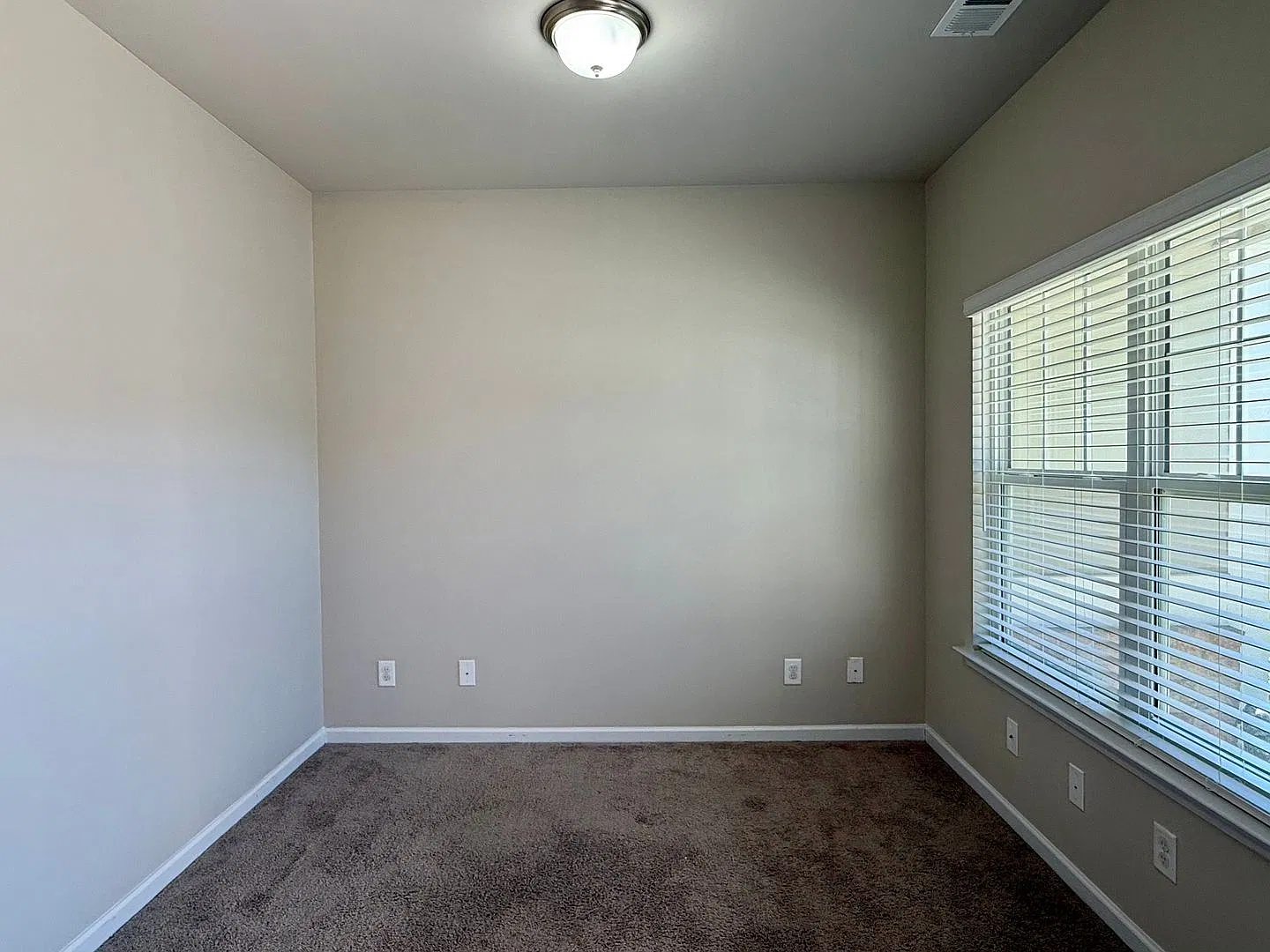 Smith - 31 Southfork Dr & 1 Westwillow Ln — Photo 2