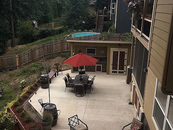 Expansive patio