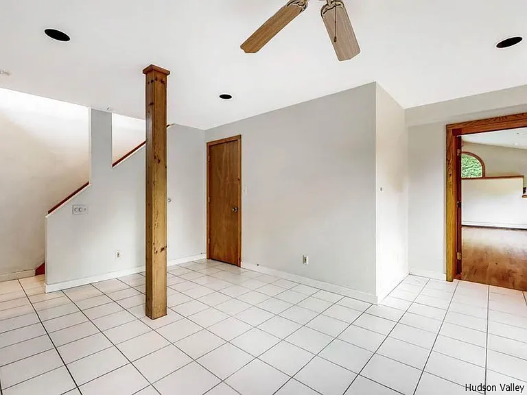 376 Abbey Rd — Photo 19