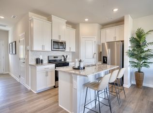 660 Rolling Fields Dr, Graham, NC 27253