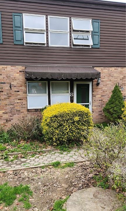 1st image of 216 Oakview Dr APT 8