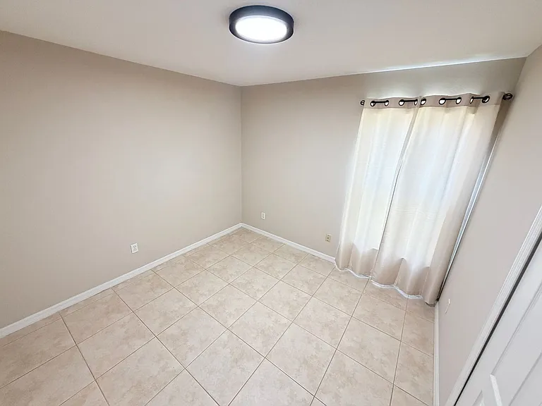 38 Vanna Ct — Photo 28