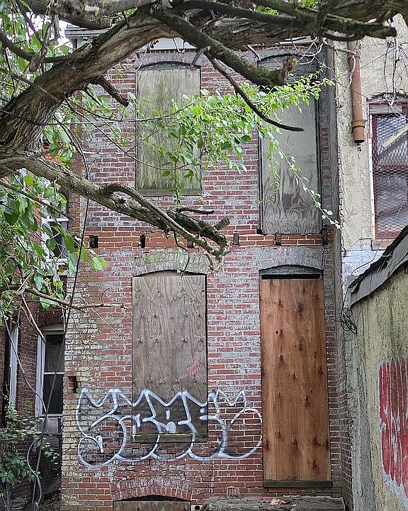 2nd image of 502 E 23rd St