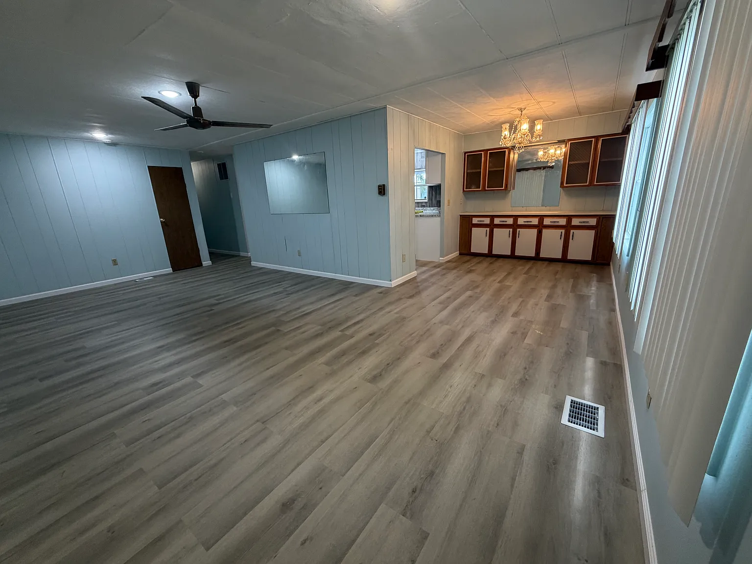 3 bed, 1344 sqft, $2,500 — Photo 1