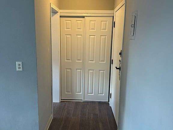 3rd image of 3200 Minnehaha Ave #0