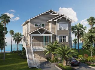 378 145th Ave E, Madeira Beach, FL 33708