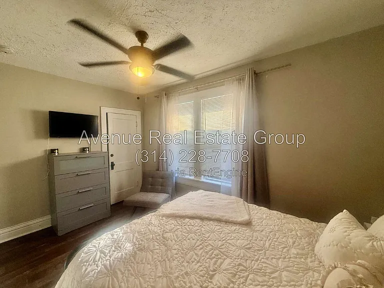 6854 Plymouth Ave — Photo 9