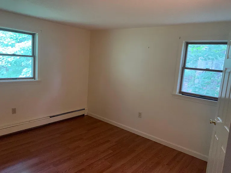 828 State St #9 — Photo 4