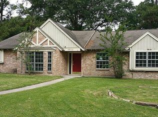 4906 El Salvador Dr, Houston, TX 77066