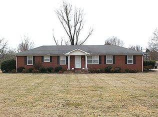 3136 Field Rd, Murfreesboro, TN 37130