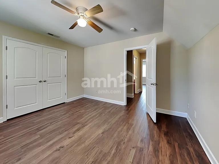 224 Brooks Edge Dr — Photo 13