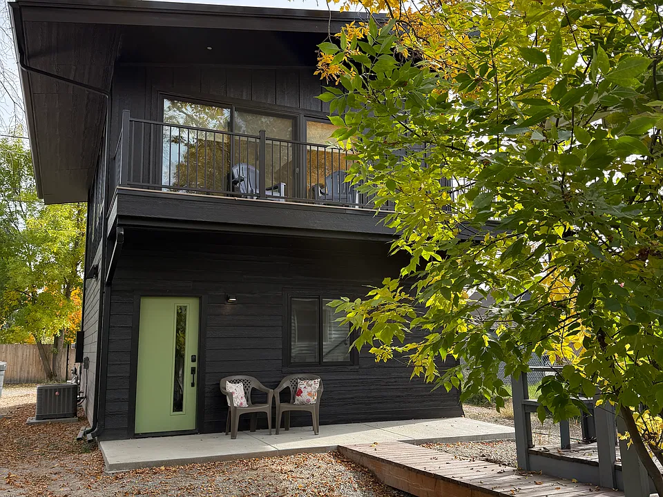 341 Kalispell Ave #B